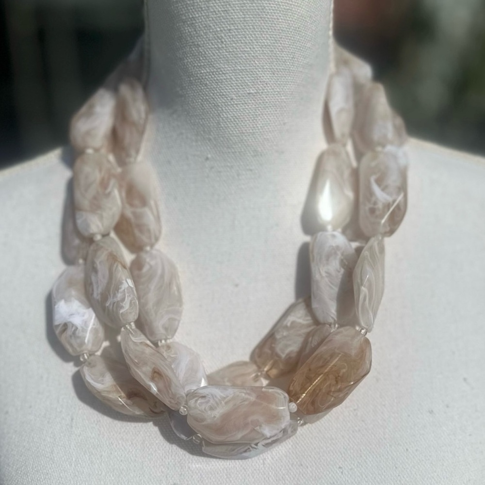 Cream and Brown Layered Beaded Necklace - Picture 10 of 10